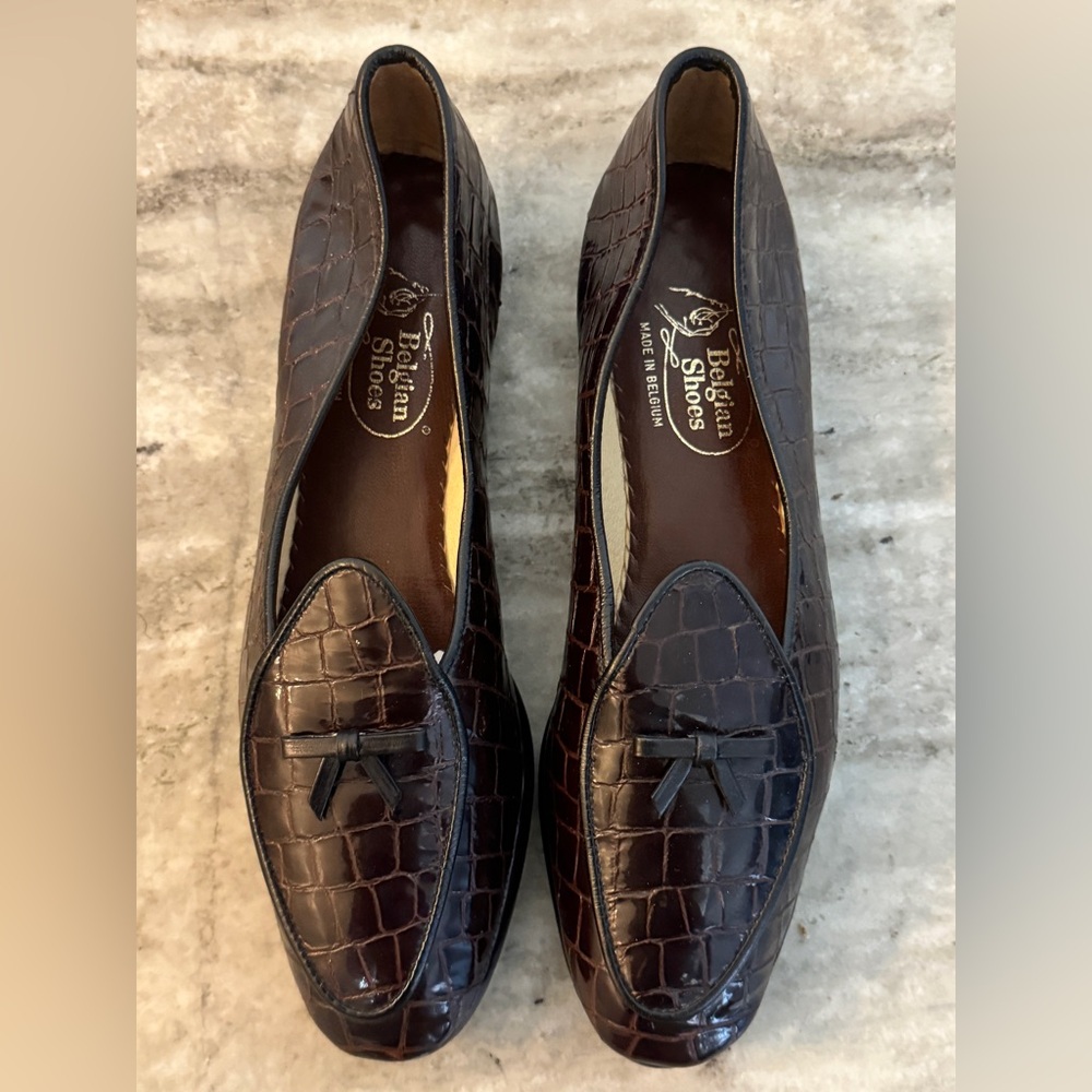 Belgian Shoes Midinette Slipper Brown Crocodile Patent Leather Loafer 7 Bow